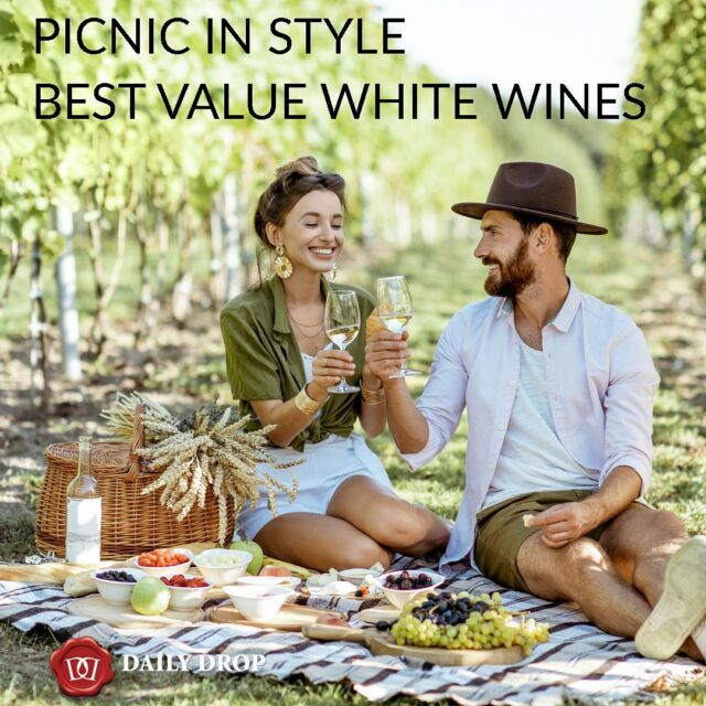 Looking for some fresh white wines to enjoy at the end of the day or in the great outdoors with friends? Link in bio
#picnicinstyle #picnic #lockdownlifetsyle #winelover #wine #sauvignonblancsemillon #fiano #picpoul #riesling
#pinot grigio #chardonnay #pinotgris #sauvignonblanc #grenachewhite